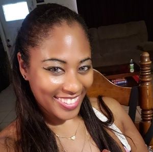 Meet your Posher, Krystle